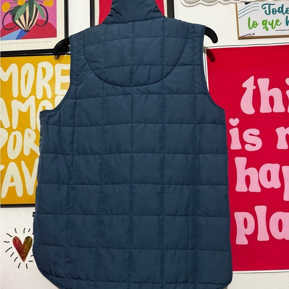Thrive Societe Quilted Puffer Vest – New with Tags – Moonlight Blue - Picture 2 of 3